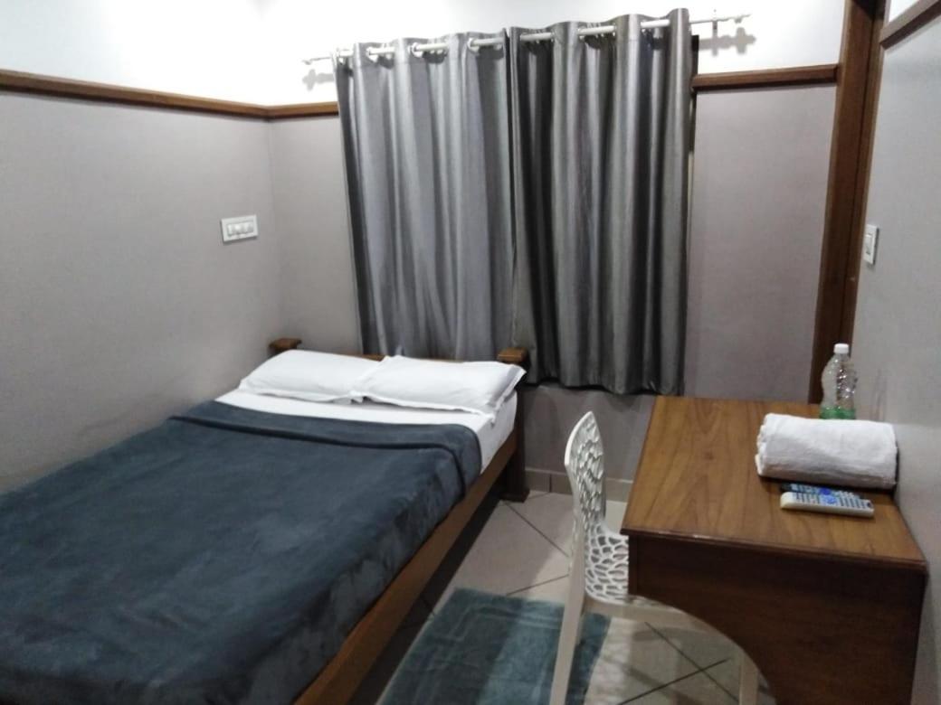 Icon Residency Hotel Калпата Екстериор снимка