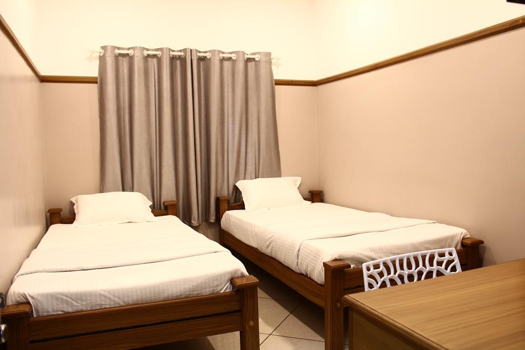 Icon Residency Hotel Калпата Стая снимка