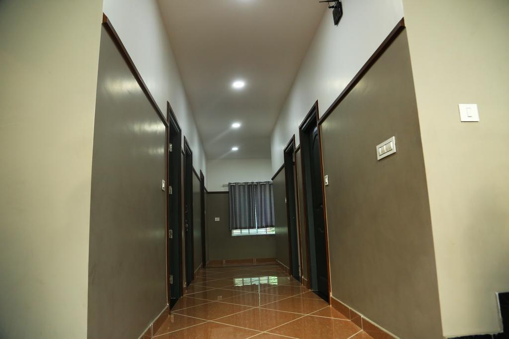 Icon Residency Hotel Калпата Екстериор снимка