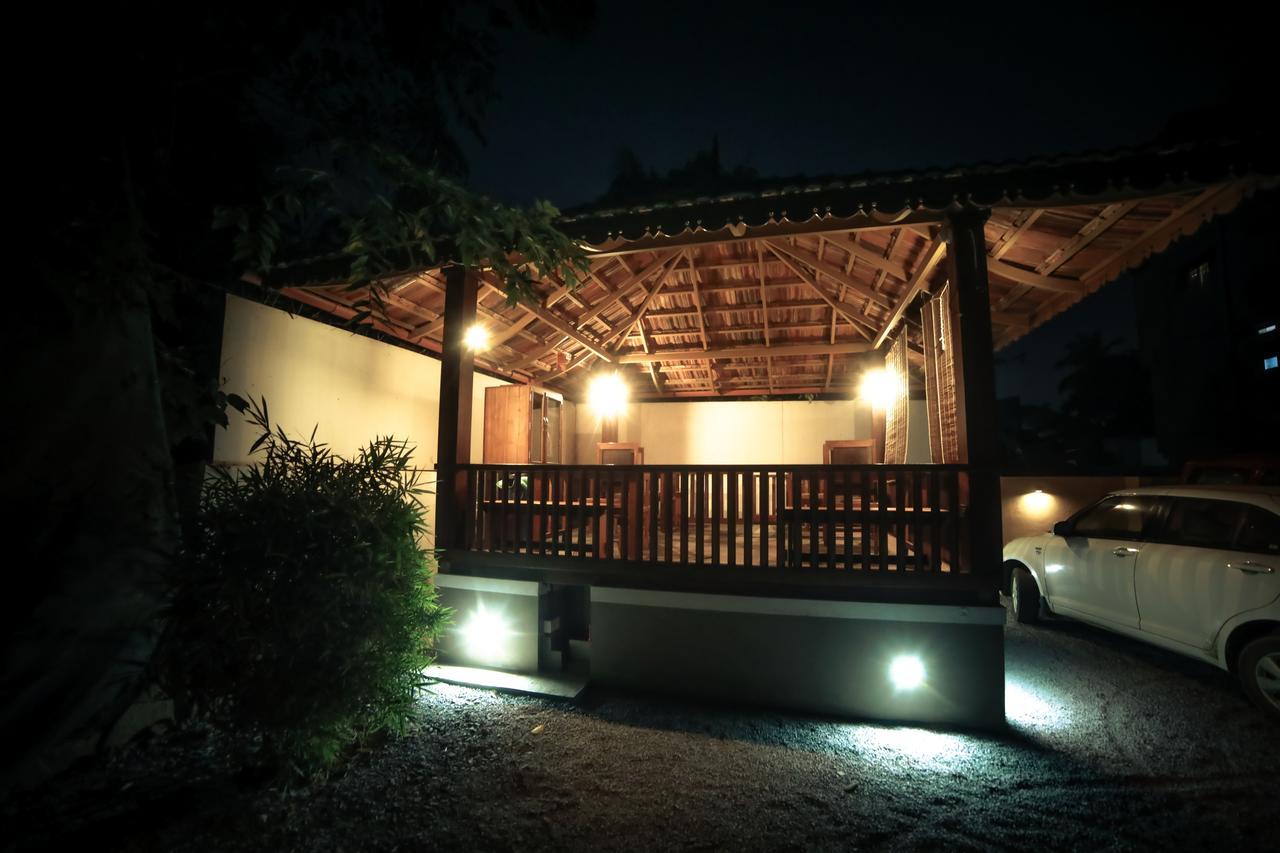 Icon Residency Hotel Калпата Екстериор снимка