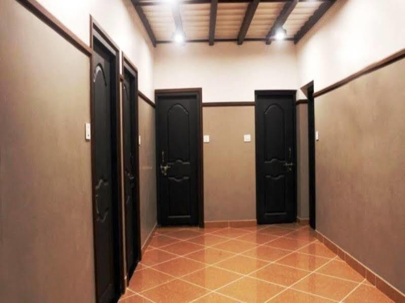 Icon Residency Hotel Калпата Екстериор снимка